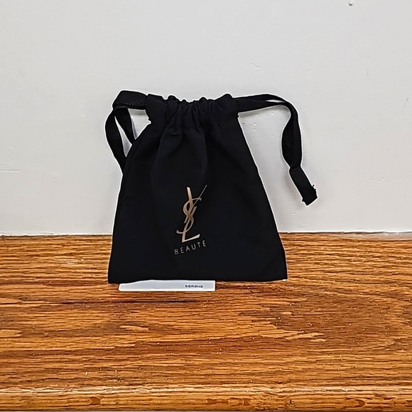 YVES SAINT LAURENT BEAUTE POUCH & MINI MAKEUP SET - Picture 6 of 6